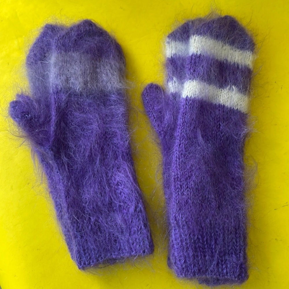 Purple hand knitted French mohair mittens